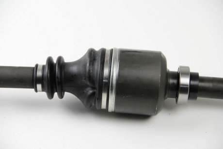 Піввісь Ducato/Jumper 1.8t Пр. (+ABS,1084mm, z35/41) BGA DS6709RA