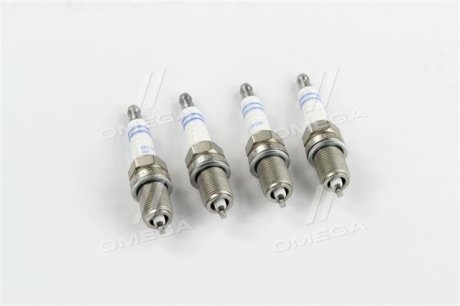 СВІЧКА FR7DCE 0.8 4ШТ. BOSCH 0 242 235 912