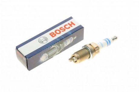 Свічка FR6LII330X BOSCH 0 242 240 675