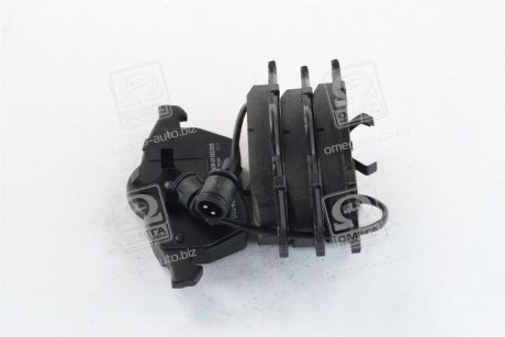 Колодка гальм. диск. AUDI 100 (44, 44Q, C3, 4A, C4) передн. (вир-во) BOSCH 0 986 460 937