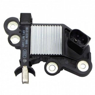 Реле генератора (12V) MB C-class (W205)/E-class (W213) 15- (M274) BOSCH 1 986 AE0 018