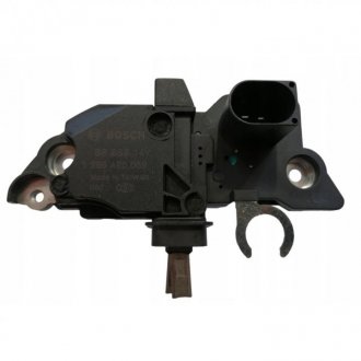 Регулятор напруги генератора BOSCH 1986AE0069