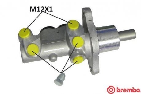 Гальмівний циліндр головний BREMBO M06 027 (фото 1)