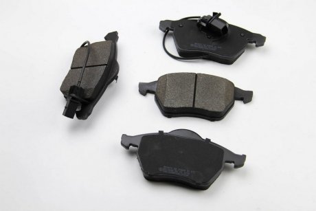 Гальмівні колодки перед. Passat B5/Audi A4/A6 00-05 BREMSI BP3071