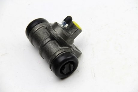Цилиндр тормозной рабочий BSG BSG 30-220-009