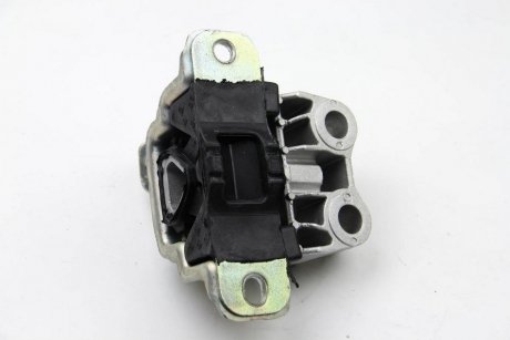 Подушка двигуна Nemo/Bipper 1.3JTD/1.4i 08- (перед,) Л. BSG BSG 70-700-041