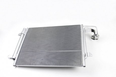 Радіатор кондиціонера Caddy 04-/Touran 03- BSG BSG 90-525-005