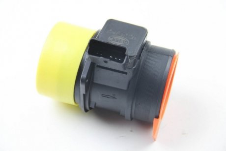 Витратомір повітря Berlingo/Expert 1.9D(DW8)/2.0HDi HELLA 8ET009142-101