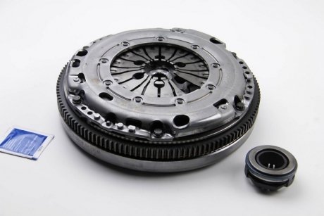 Маховик (з комплектом зчеплення) Caddy 1.9TDI (77kw) 03- SACHS 2290 602 004